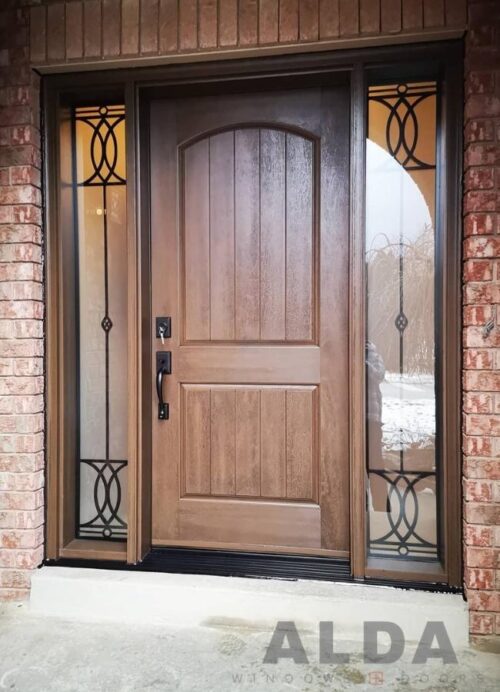 fiberglass-traditional-wood-door-with-frosted-designed-sidelights
