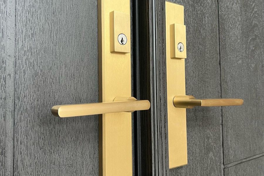 hardware for fiberglass doors