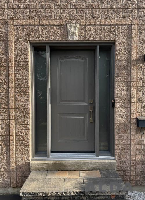 Grey front door with 2 sidelites